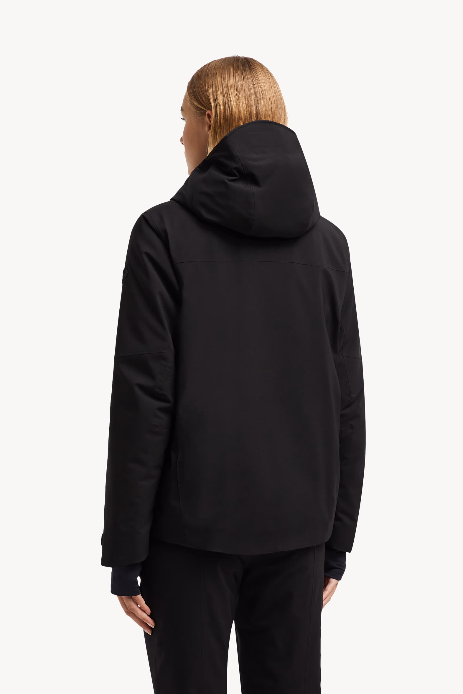 Chaqueta de esquí de GORE-TEX con capucha Chanaveyy Mujer Negro Moncler 5